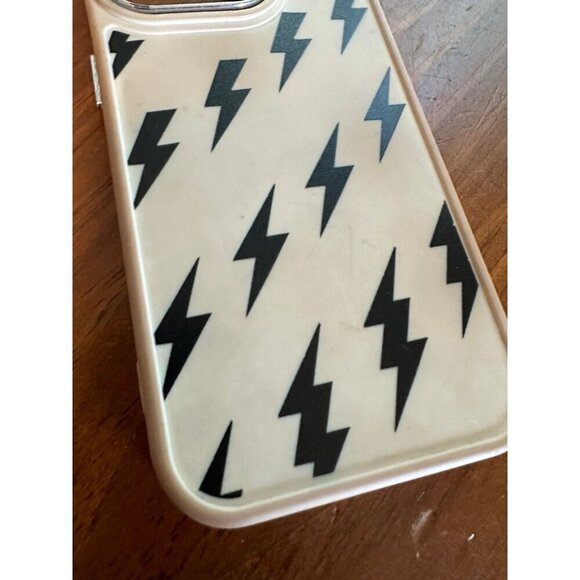 iPhone 14Pro lightning phone case - Picture 3 of 8